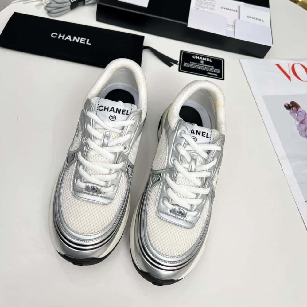 Chanel Sneaker Fabric And Laminated White And Silver G39792 Y56368 K5451 - Image 2
