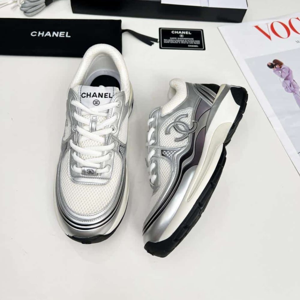 Chanel Sneaker Fabric And Laminated White And Silver G39792 Y56368 K5451 - Image 3