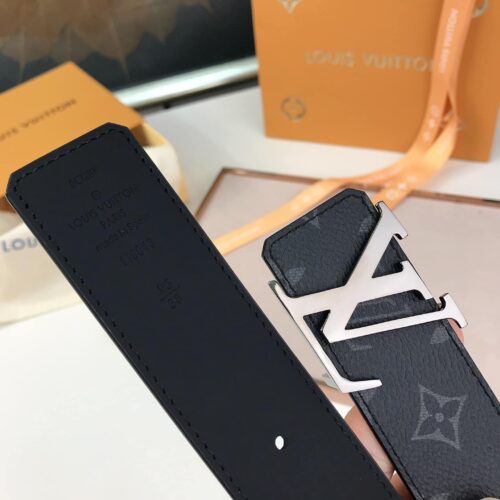 Alternative view of Louis Vuitton Lv Initiales Reversible Belt Monogram Eclipse Silver Metal 4Cm