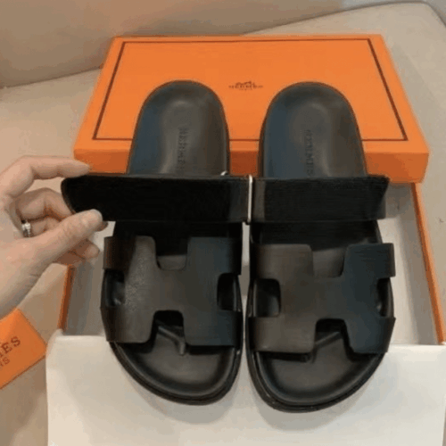 Alternative view of Hermès Chypre Sandal Black Leather