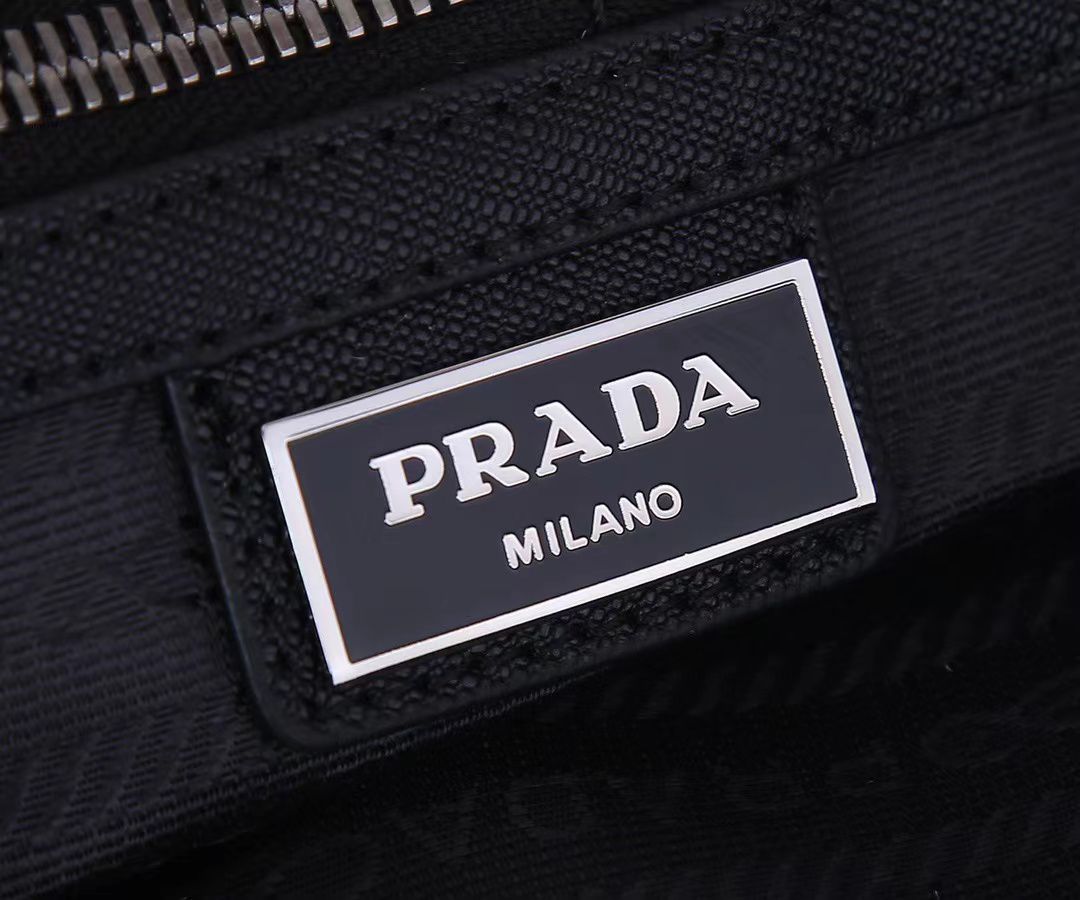 Prada Re Nylon Shoulder Bag Black 23Cm 1BC167 RV44 F0002 V B1M - Image 6