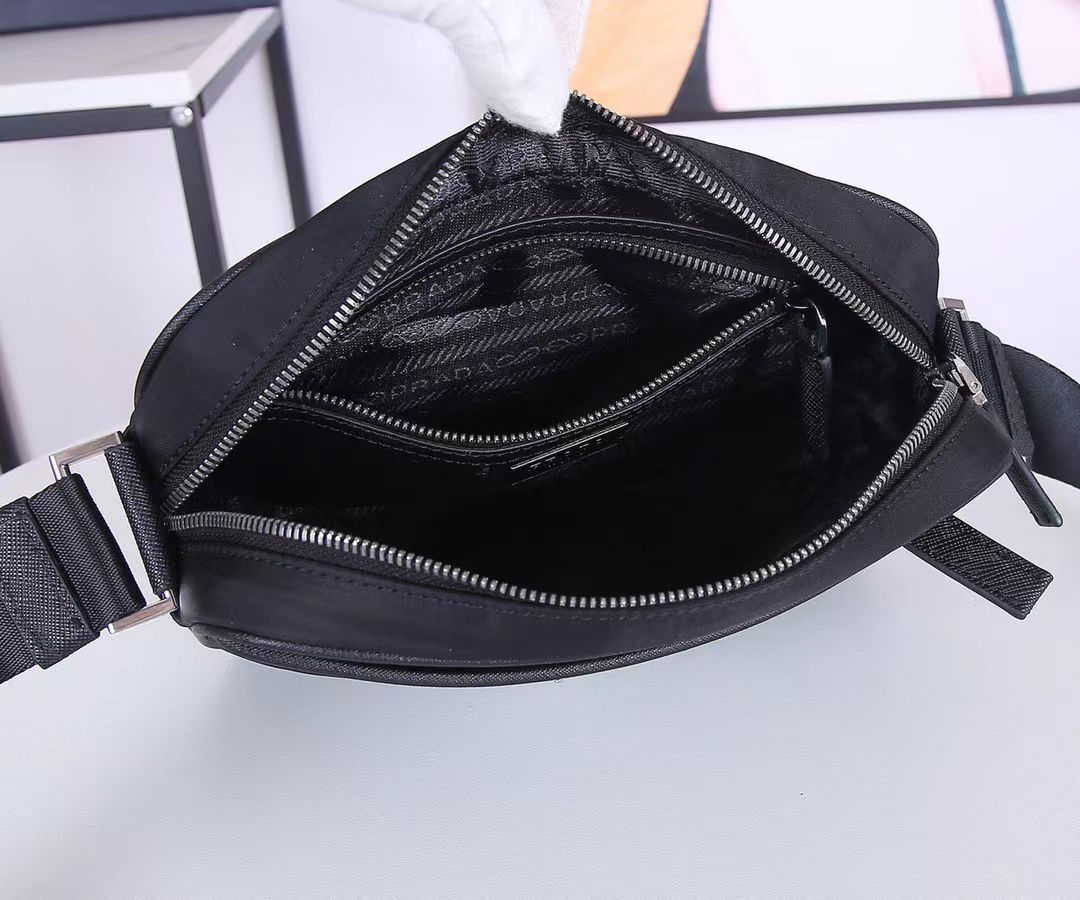 Prada Re Nylon Shoulder Bag Black 23Cm 1BC167 RV44 F0002 V B1M - Image 5