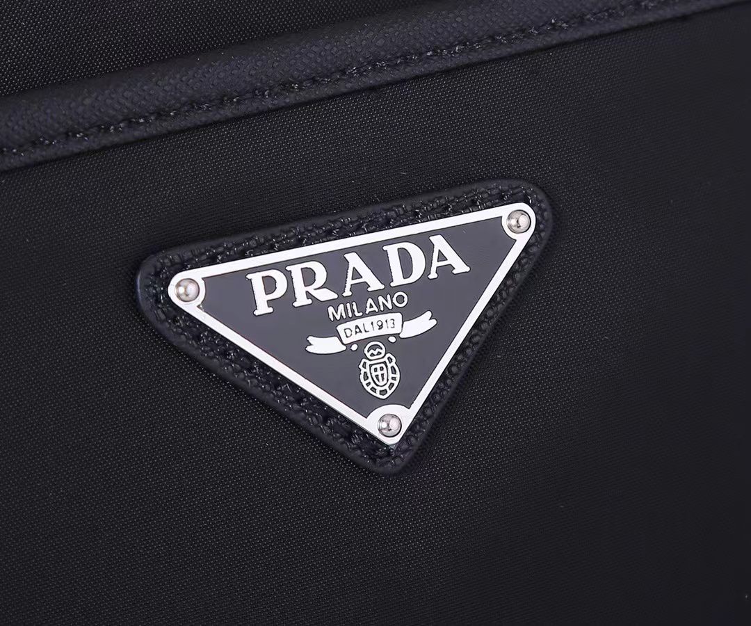 Prada Re Nylon Shoulder Bag Black 23Cm 1BC167 RV44 F0002 V B1M - Image 9