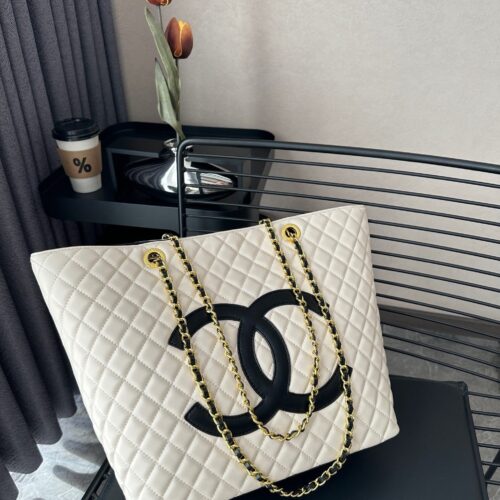 Alternative view of Chanel CC Shopping Smooth Leather Tote Bag White 32cm
