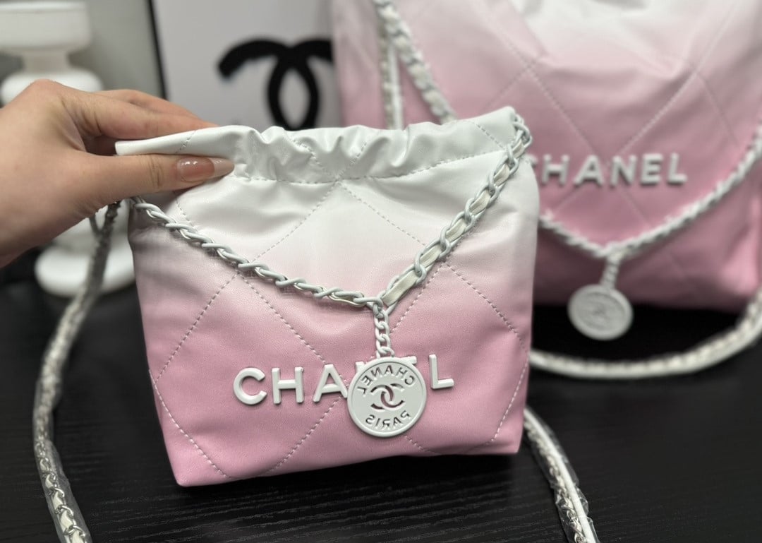 Chanel 22 Mini Gradient Smooth Leather Bucket Bag Pink White 20cm - Image 2