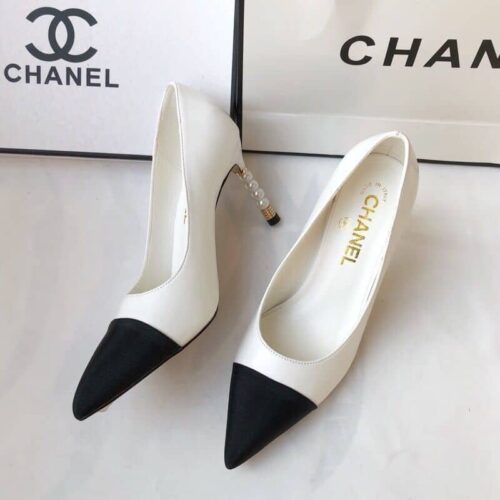 Alternative view of Chanel Pumps With Pearl Heel Smooth Leather And Fabric White Black