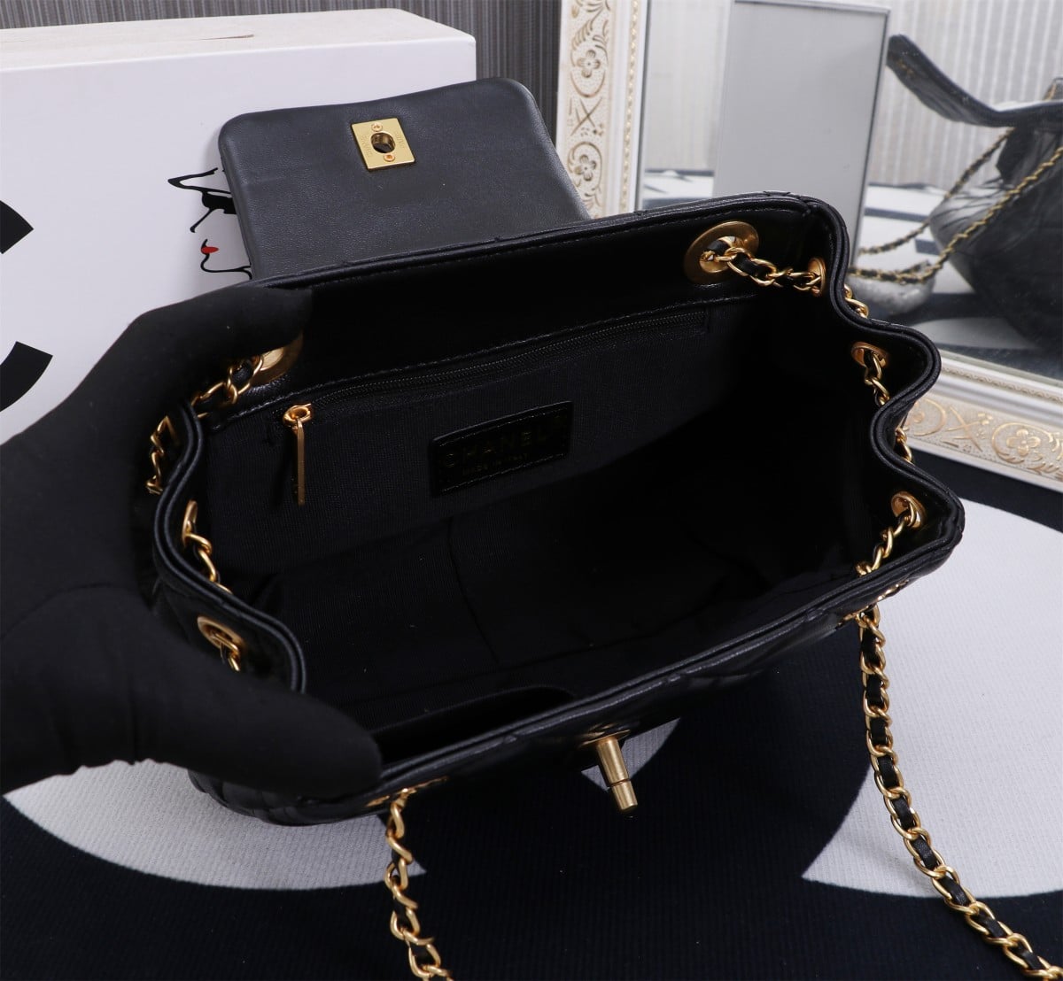 Chanel Mix Accordion Quilted Glazed Leather Flap Bag Black 23cm - Image 3
