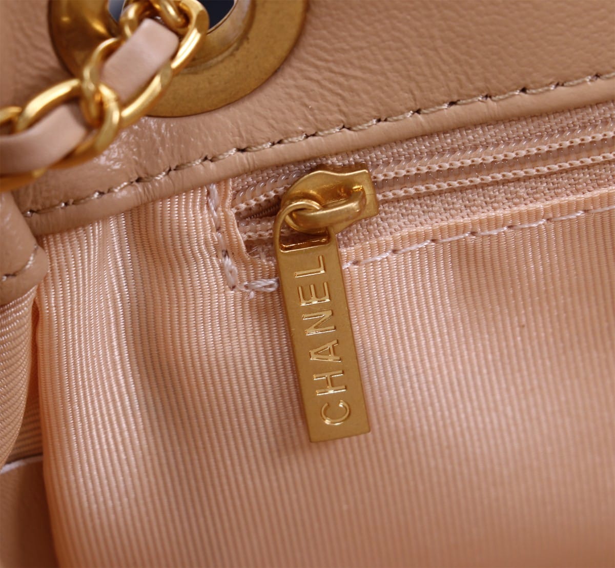 Chanel Mix Accordion Quilted Glazed Leather Flap Bag Pink 23cm - Image 3