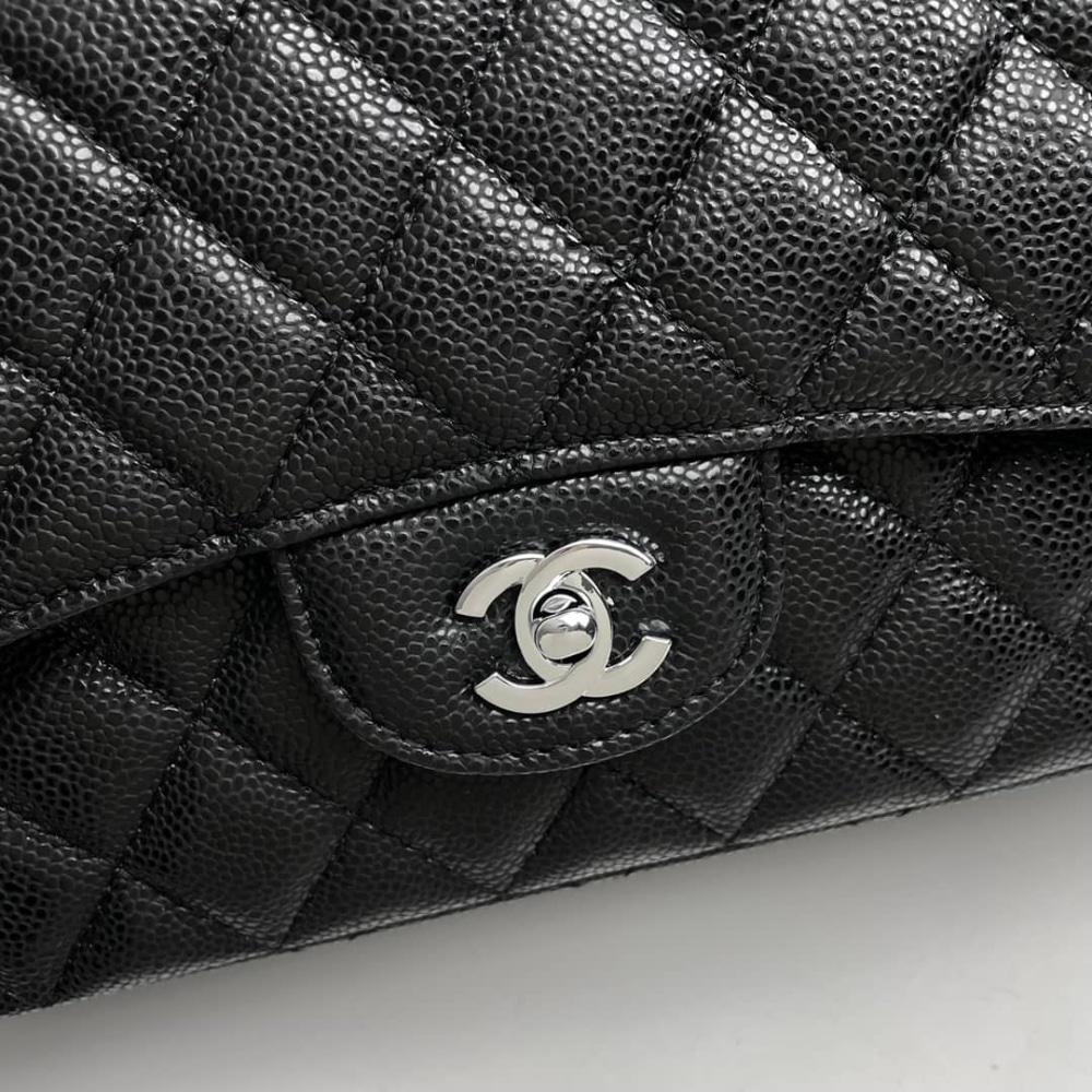 Chanel Classic Maxi Grained Leather Flap Bags Black 33cm - Image 7