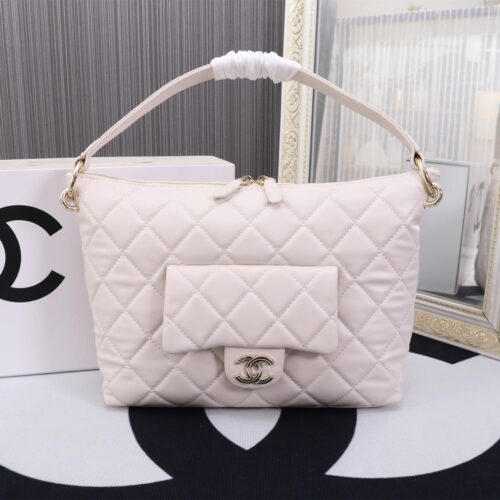 Alternative view of Chanel Maxi Smooth Leather Hobo Bag White 28cm AS4339