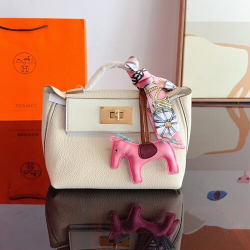 Alternative view of Hermès Kelly 24/24 Gold Hardware Evercolor Handbag White 21Cm