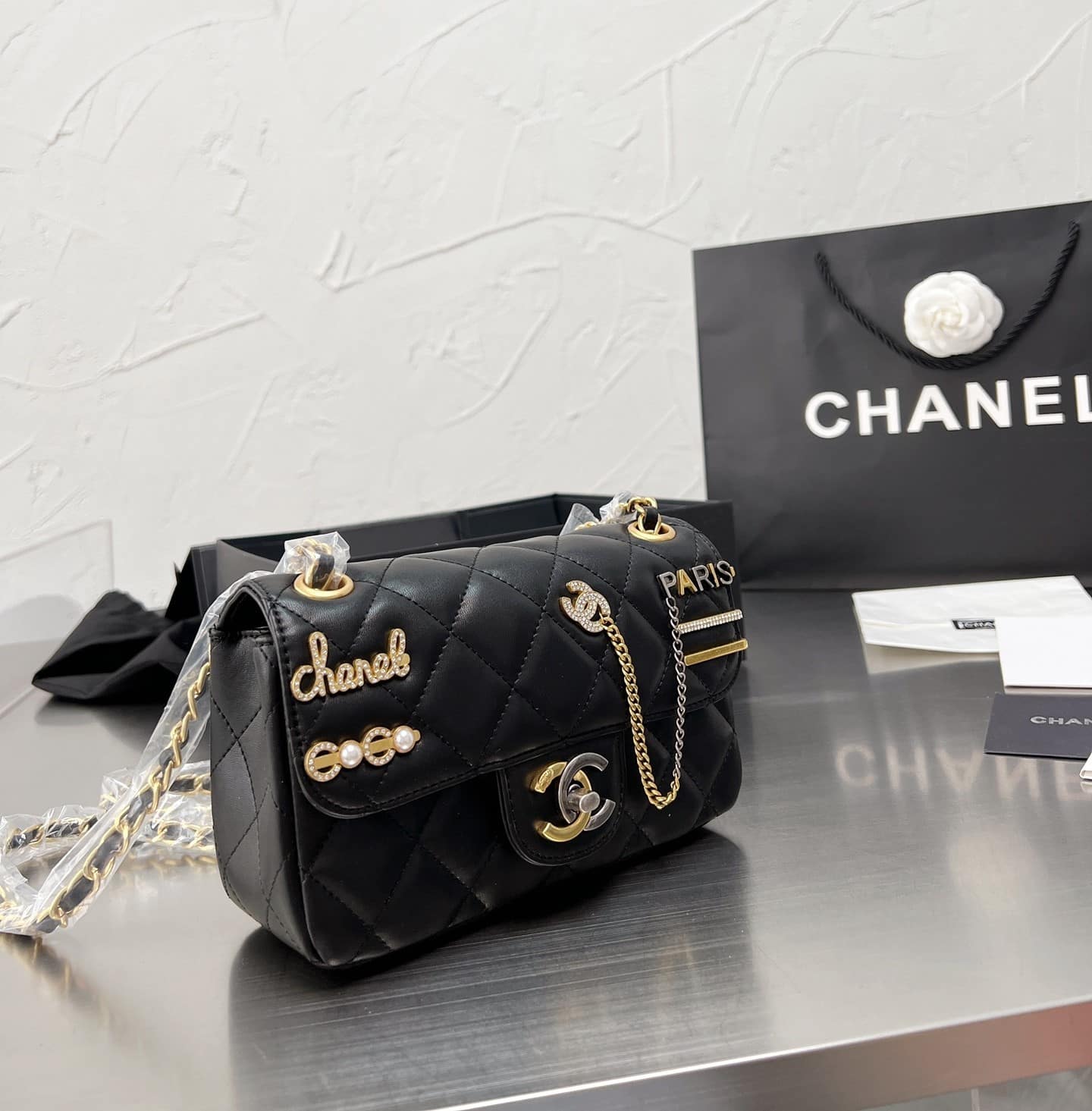 Chanel Coco Clips Mini Smooth Leather Flap Bags Black 20cm - Image 9