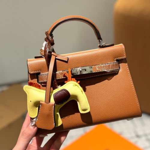 Alternative view of Hermes Kelly 20 Mini Epsom Leather Silver-Tone Hardware Handle Bag Brown 20cm