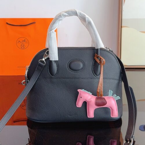 Alternative view of Hermes Bolide Taurillon Clemence Handbag Black 27Cm