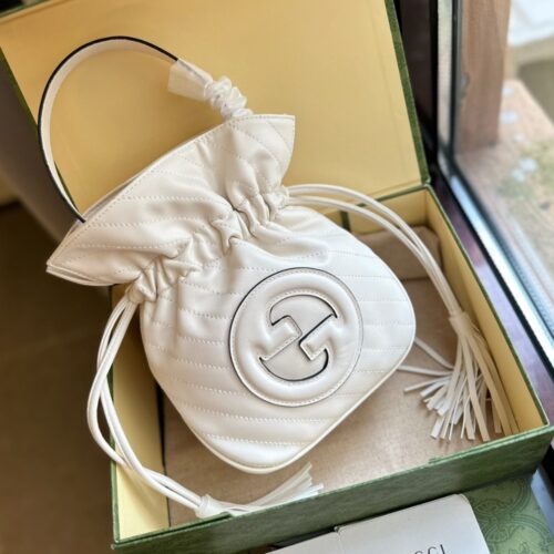 Alternative view of Gucci Blondie Mini Leather Bucket Bag White 19Cm 760313 Aacp7 9022