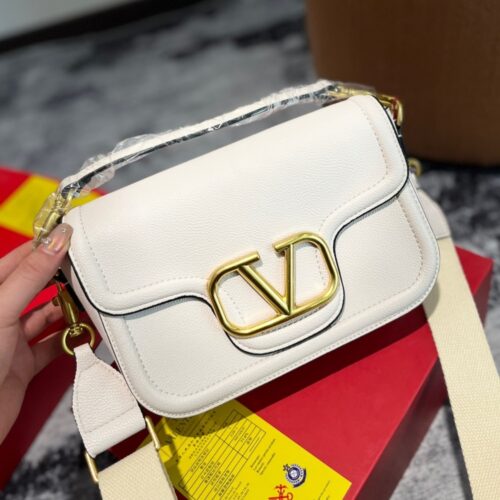 Alternative view of Valentino Garavani Alltime Grainy Calfskin Shoulder Bag White 23Cm 4W2B0N20Imz 098