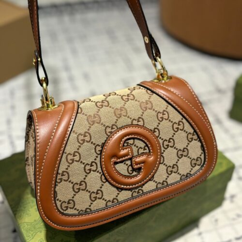 Alternative view of Gucci Blondie Mini Shoulder Bag Beige And Brown 22Cm 815700 Haakg 9755