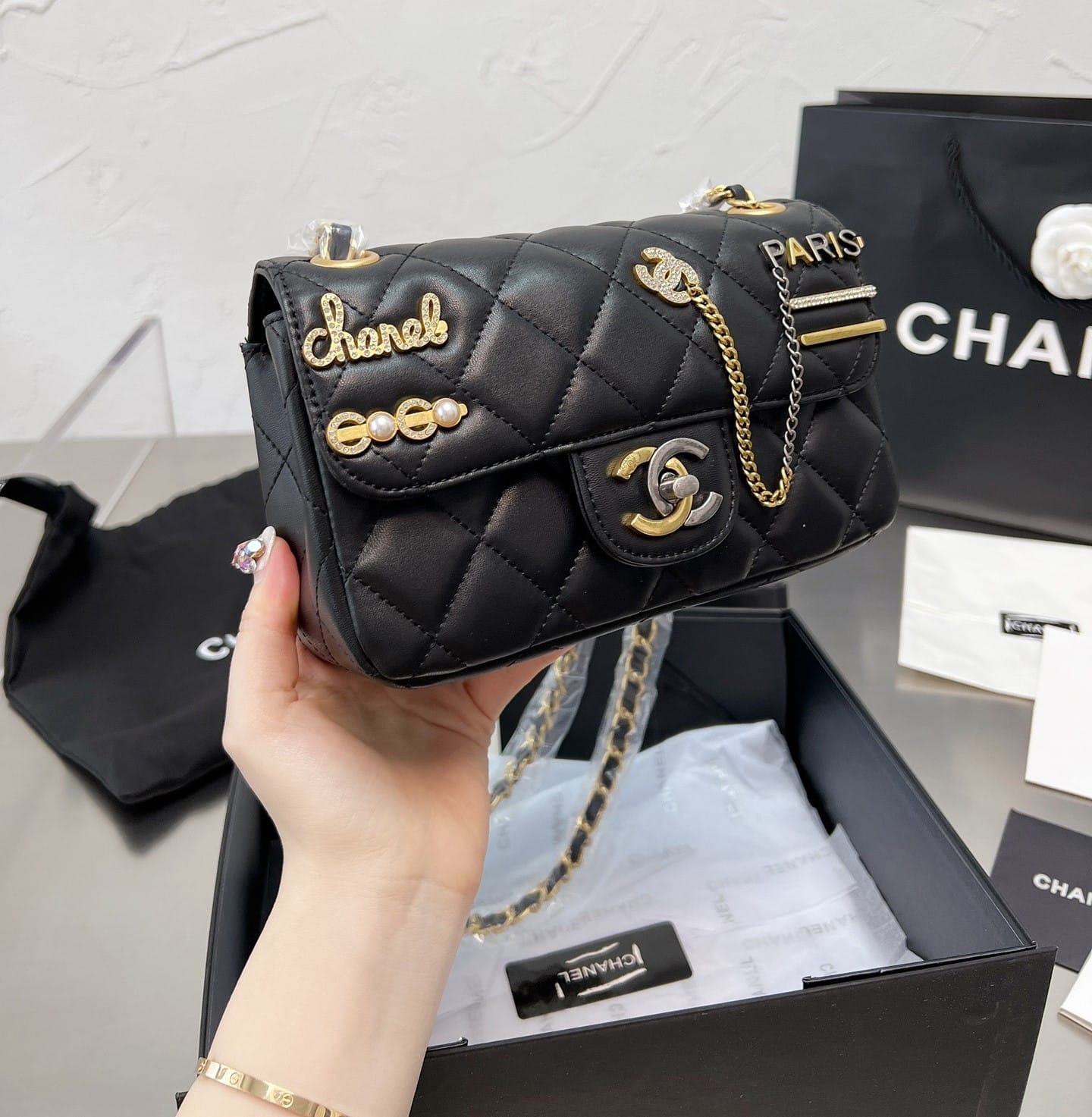 Chanel Coco Clips Mini Smooth Leather Flap Bags Black 20cm - Image 2