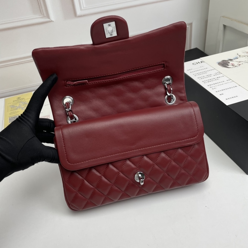 Chanel Classic Medium Smooth Leather Flap Bags Plum Red 25cm - Image 5
