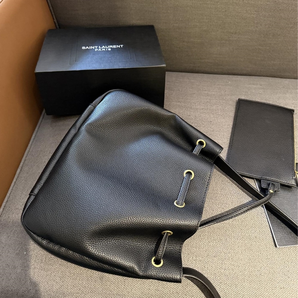 Saint Laurent Paris VII Small Grained Leather Hobo Bag Black 26Cm 796626Aaduu1000 - Image 4
