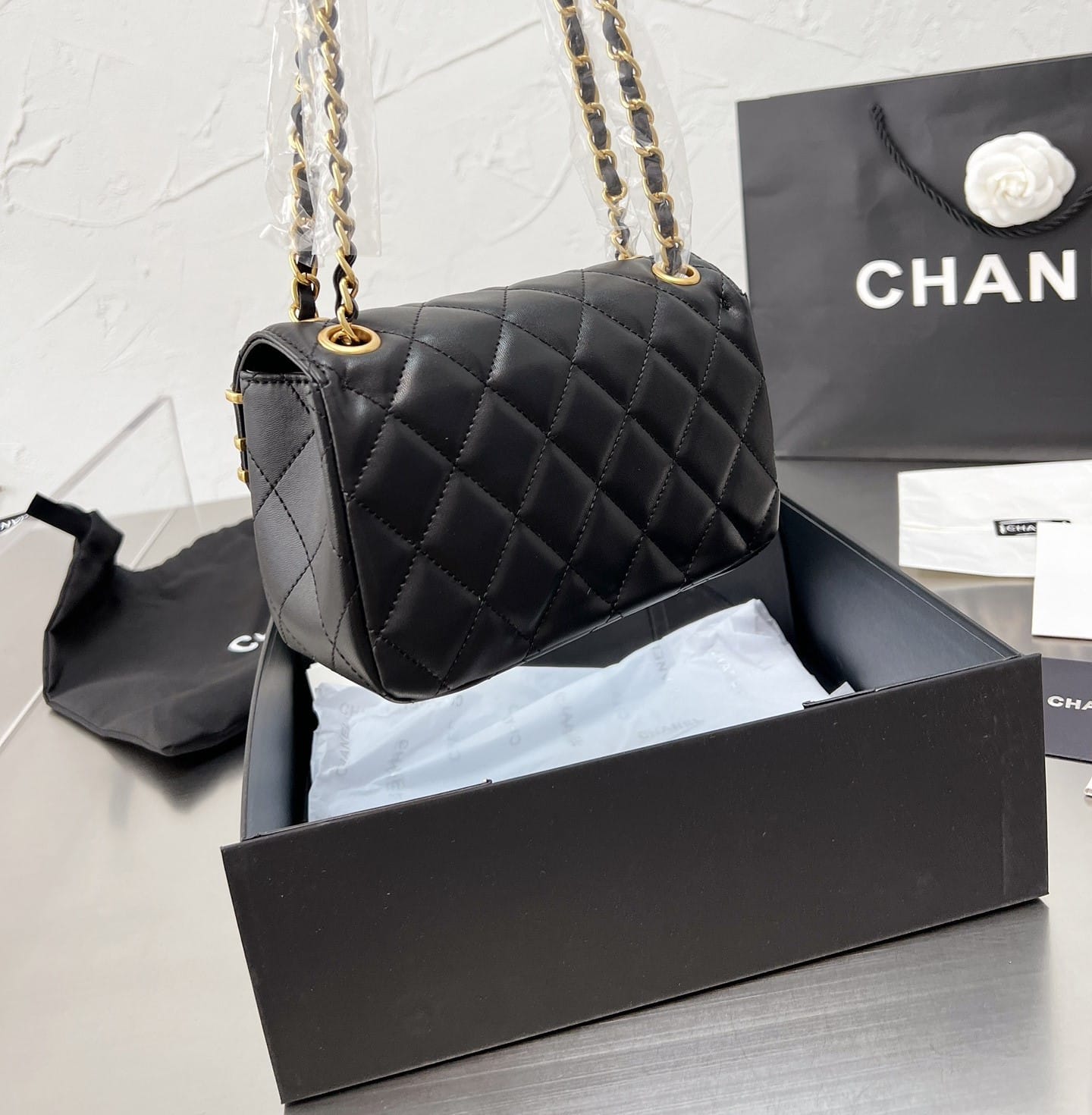 Chanel Coco Clips Mini Smooth Leather Flap Bags Black 20cm - Image 7