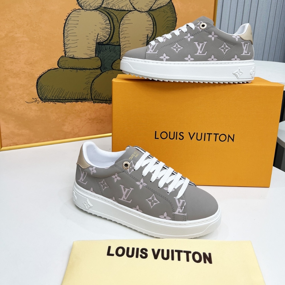 Louis Vuitton Time Out Leather Sneaker Grey 1AGUVW - Image 2