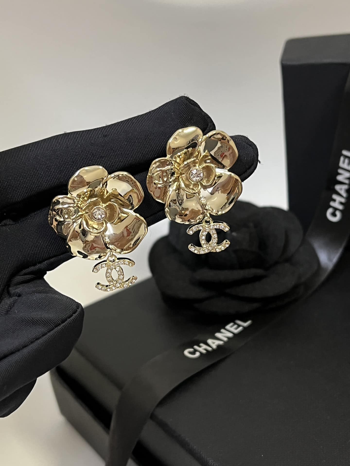 Chanel Camellia Dangle Earrings Crystals Metal Gold - Image 3