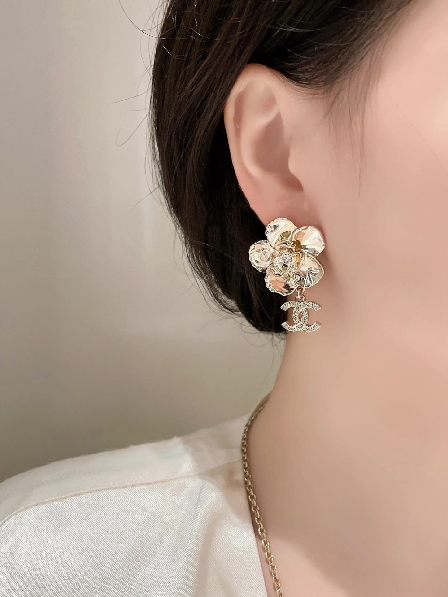 Chanel Camellia Dangle Earrings Crystals Metal Gold - Image 6