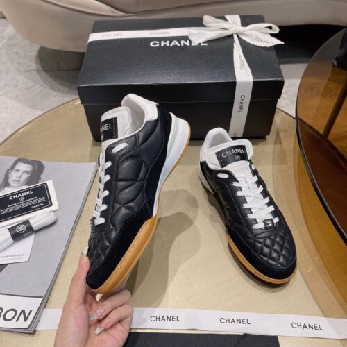 Alternative view of Chanel Sneaker Suede Black