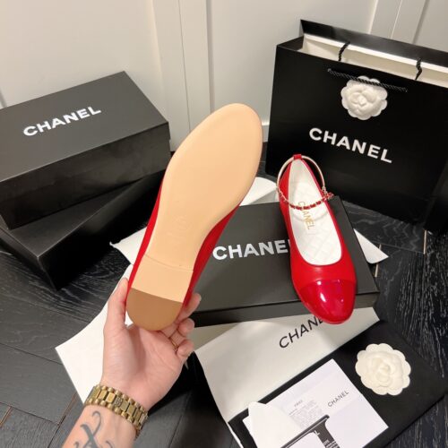 Alternative view of Chanel Ballerina Flat With Chain Smooth Leather And Patent Red