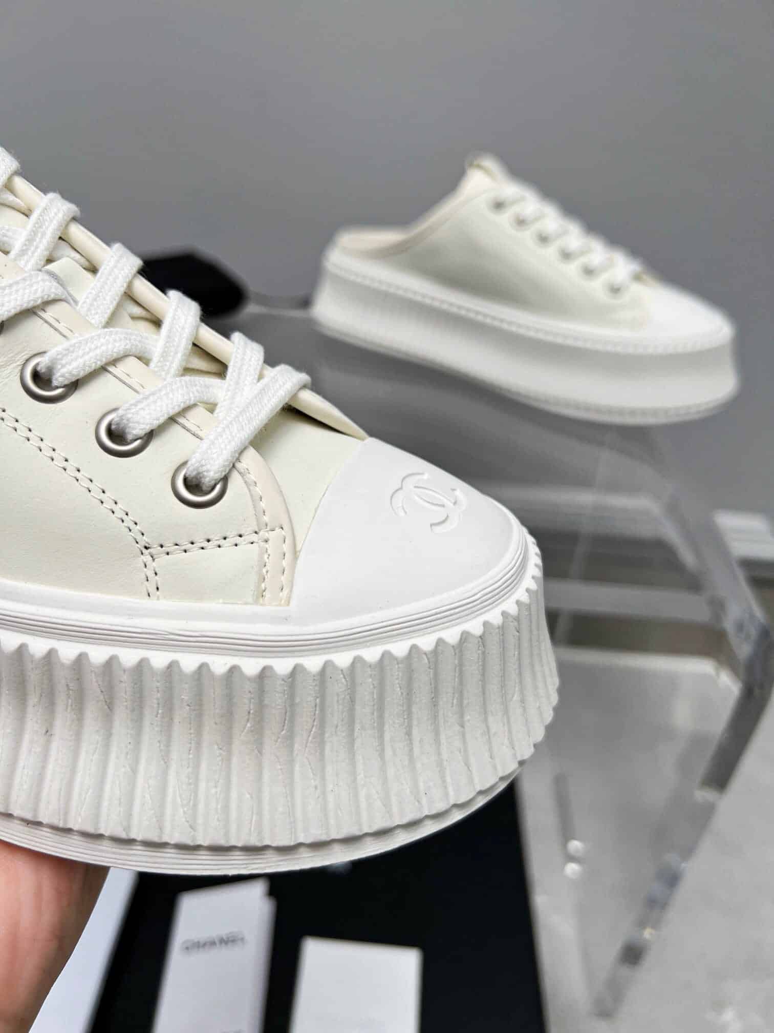 Chanel Platform Mules Smooth Leather Cream - Image 7