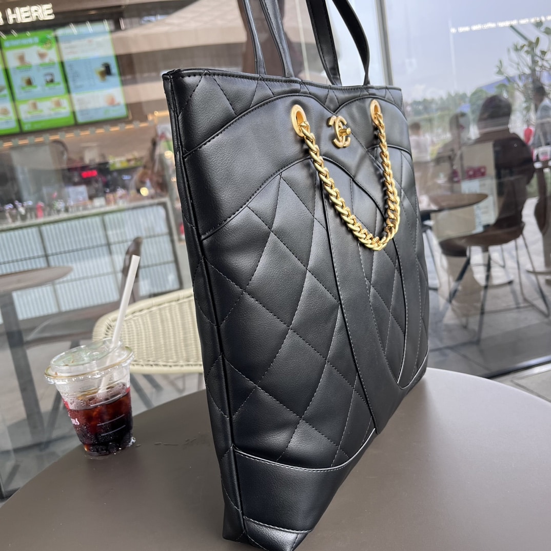 Chanel CC Shopping Smooth Leather Tote Bag Black 37cm - Image 6
