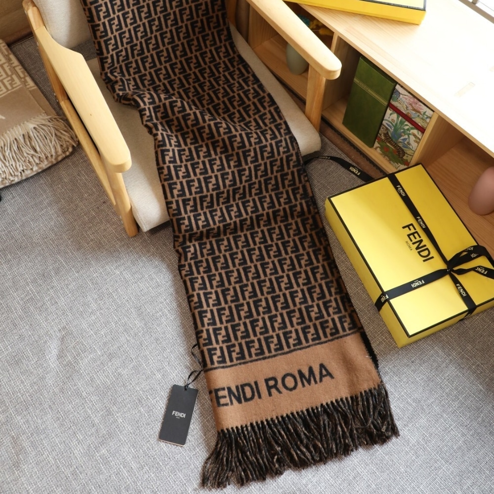 Fendi Poncho FF Motif Wool And Cashmere Brown FXX723AQCWF0QE1 - Image 4