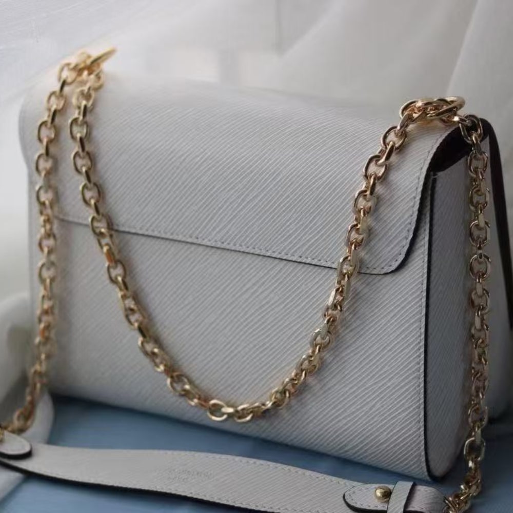 Louis Vuitton Twist MM Leather Crossbody Bag White 23cm M21111 - Image 3