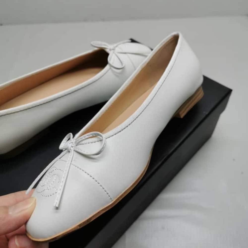 Chanel Ballerina Flat Smooth Leather White - Image 4