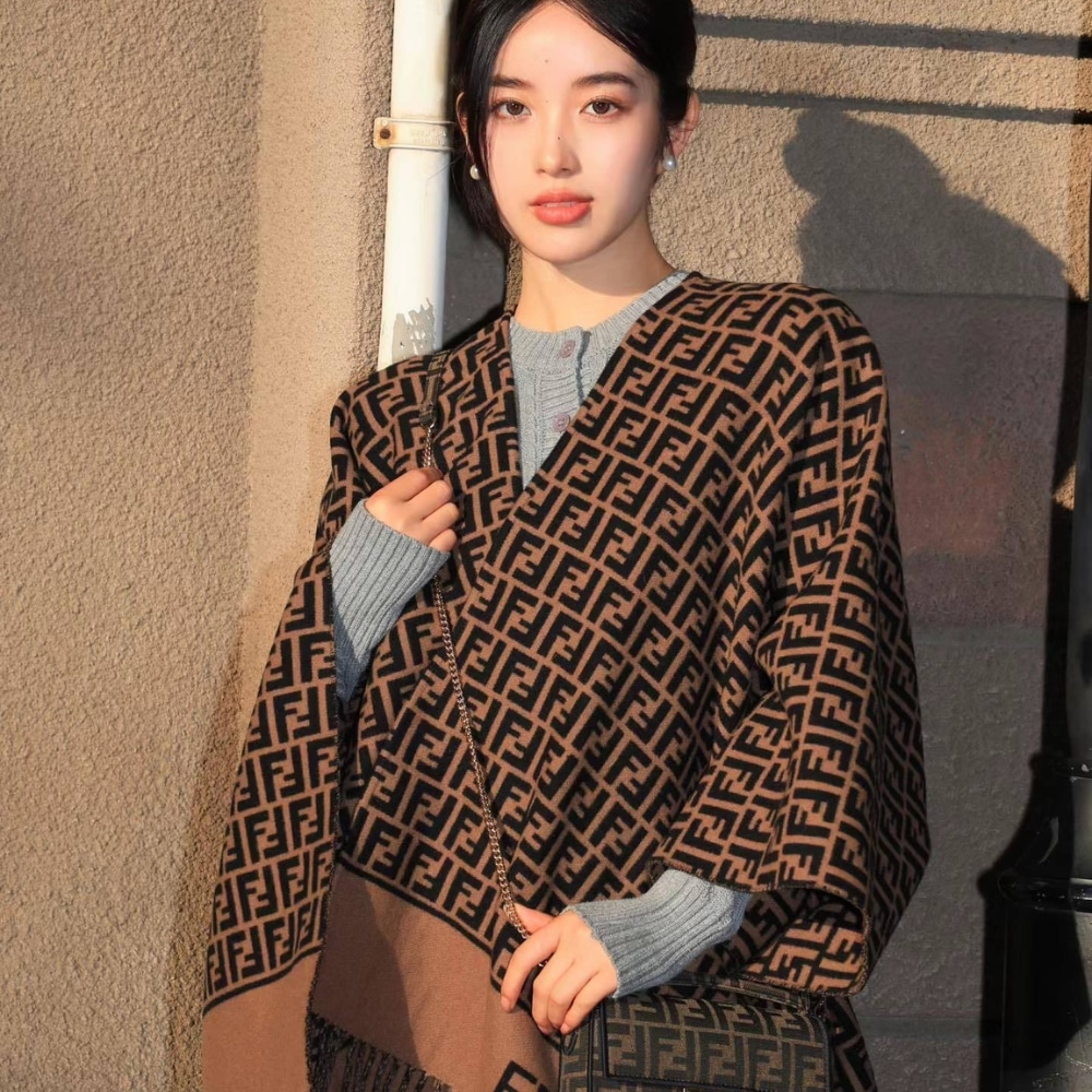 Fendi Poncho FF Motif Wool And Cashmere Brown FXX723AQCWF0QE1 - Image 7
