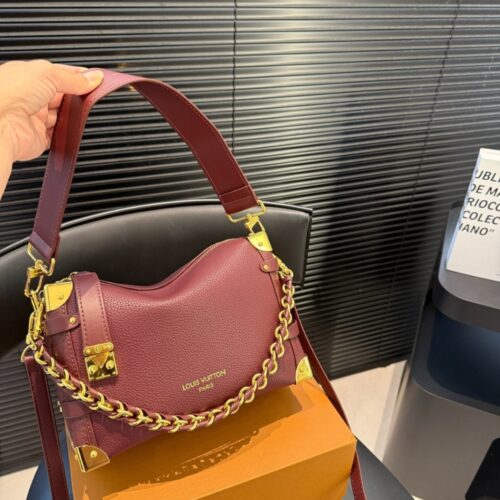 Alternative view of Louis Vuitton Side Trunk MM Plum Red 23Cm