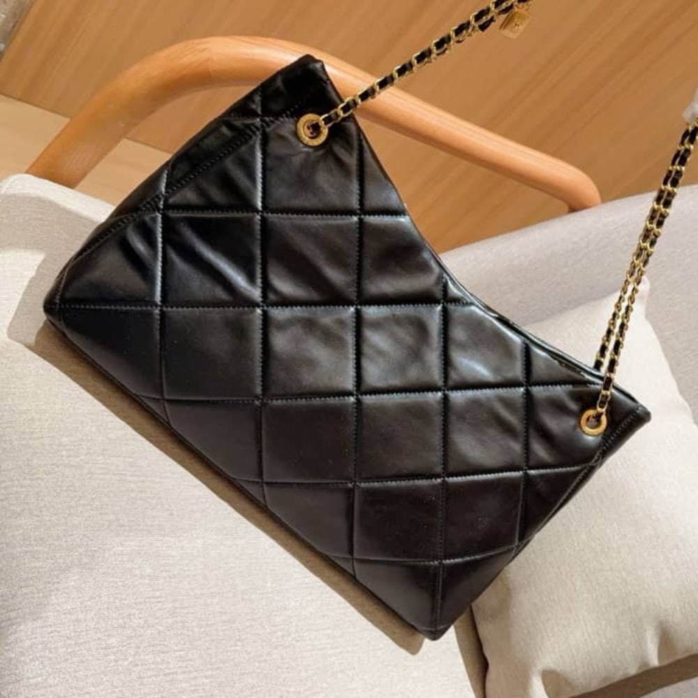 Chanel Shopping Bag Large Shiny Smooth Leather Tote Bag Black 38cm AS5740 B22139 94305 - Image 5