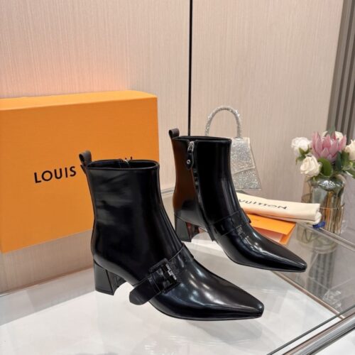 Alternative view of Louis Vuitton Fusee Ankle Leather Boot Black 1AGLZN