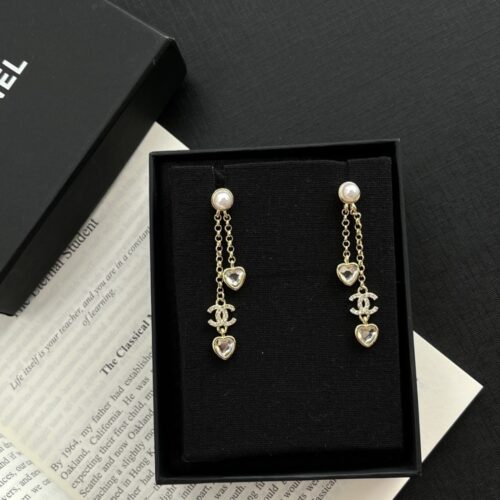 Alternative view of Chanel Drop Earrings Heart Crystal And Pearl Gold ABG245 B21749 U3282