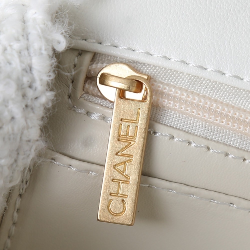 Chanel Classic Mini Velvet Top Handle Bag White 20Cm As5875 B22482 Mb103 - Image 7