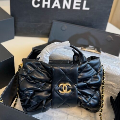 Alternative view of Chanel Bow Bag Mini Shiny Smooth Leather Handle Bag Black 21cm As5849 B22148 94305