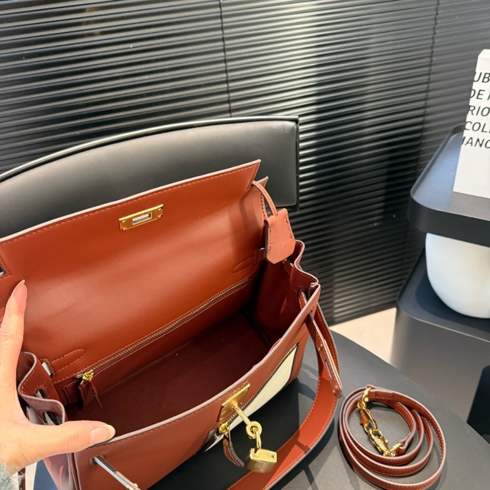 Hermes Kelly 28 Retourne Gold Tone Hardware Handbag Orange 28Cm - Image 8