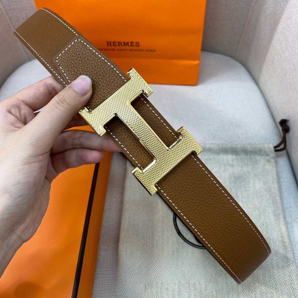 Hermes H Guillochee Belt Buckle And Reversible Leather Strap Gold Brown 32mm H064540CC06 - Image 4