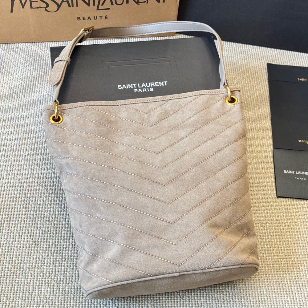 Saint Laurent Niki Large Supple In Suede Bucket Bag Gray 38cm - Image 8