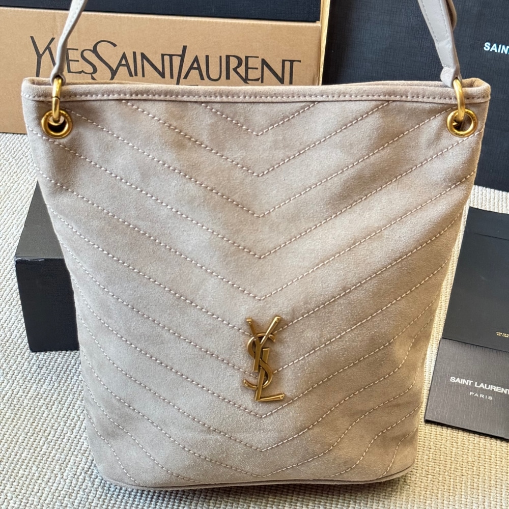 Saint Laurent Niki Large Supple In Suede Bucket Bag Gray 38cm - Image 3