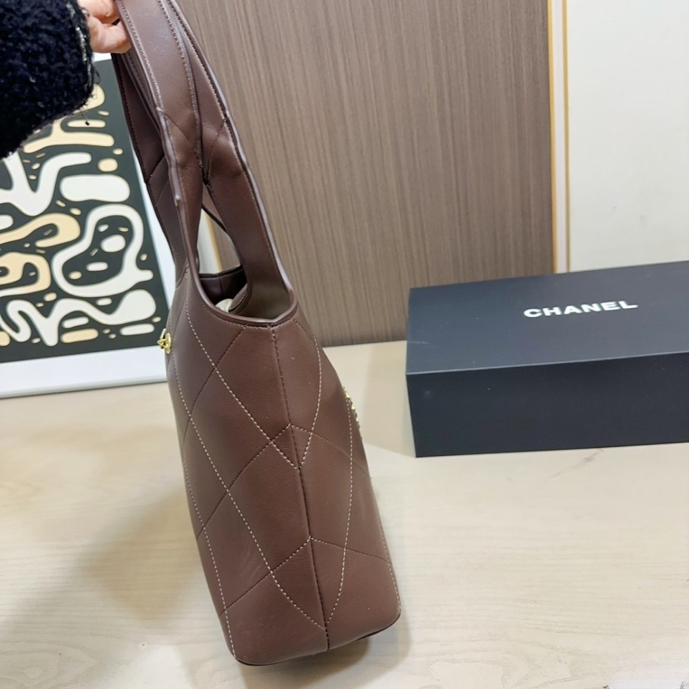Chanel Shopping Bag Large Smooth Leather Tote Bag Brown 32cm - Image 4