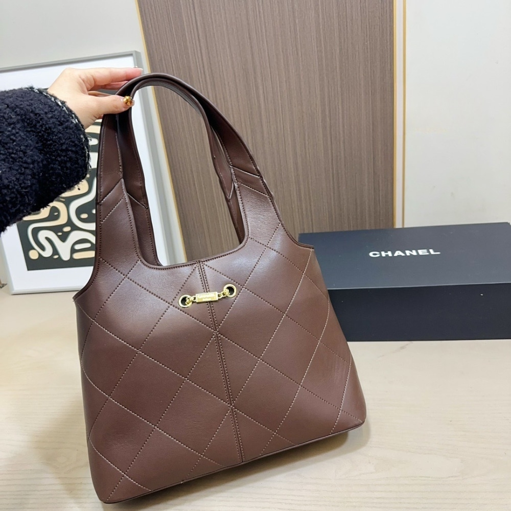 Chanel Shopping Bag Large Smooth Leather Tote Bag Brown 32cm - Image 5
