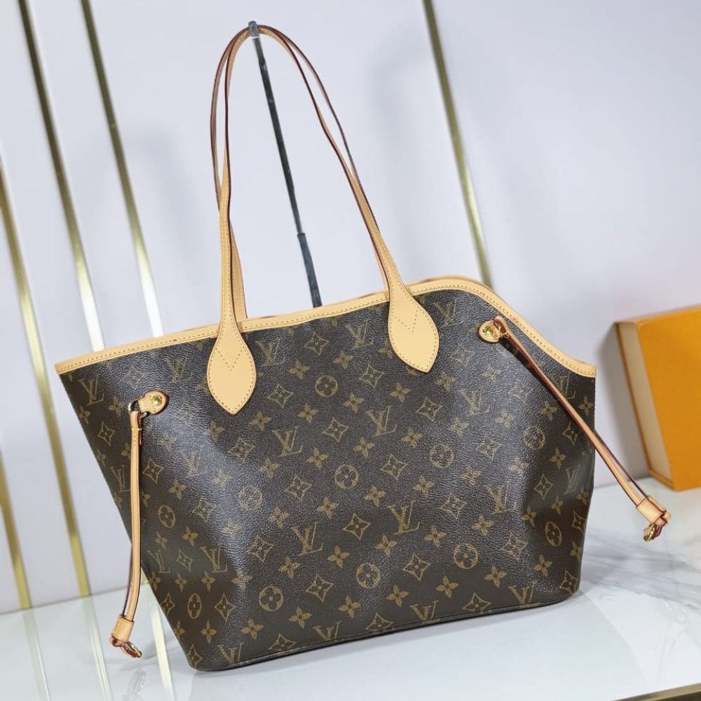 Louis Vuitton Neverwoof Monogram Canvas Brown 31Cm M27847 - Image 4
