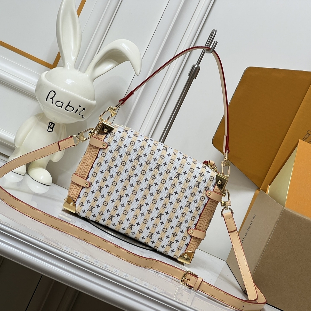 Louis Vuitton Side Trunk MM Nude Rose 21cm - Image 5